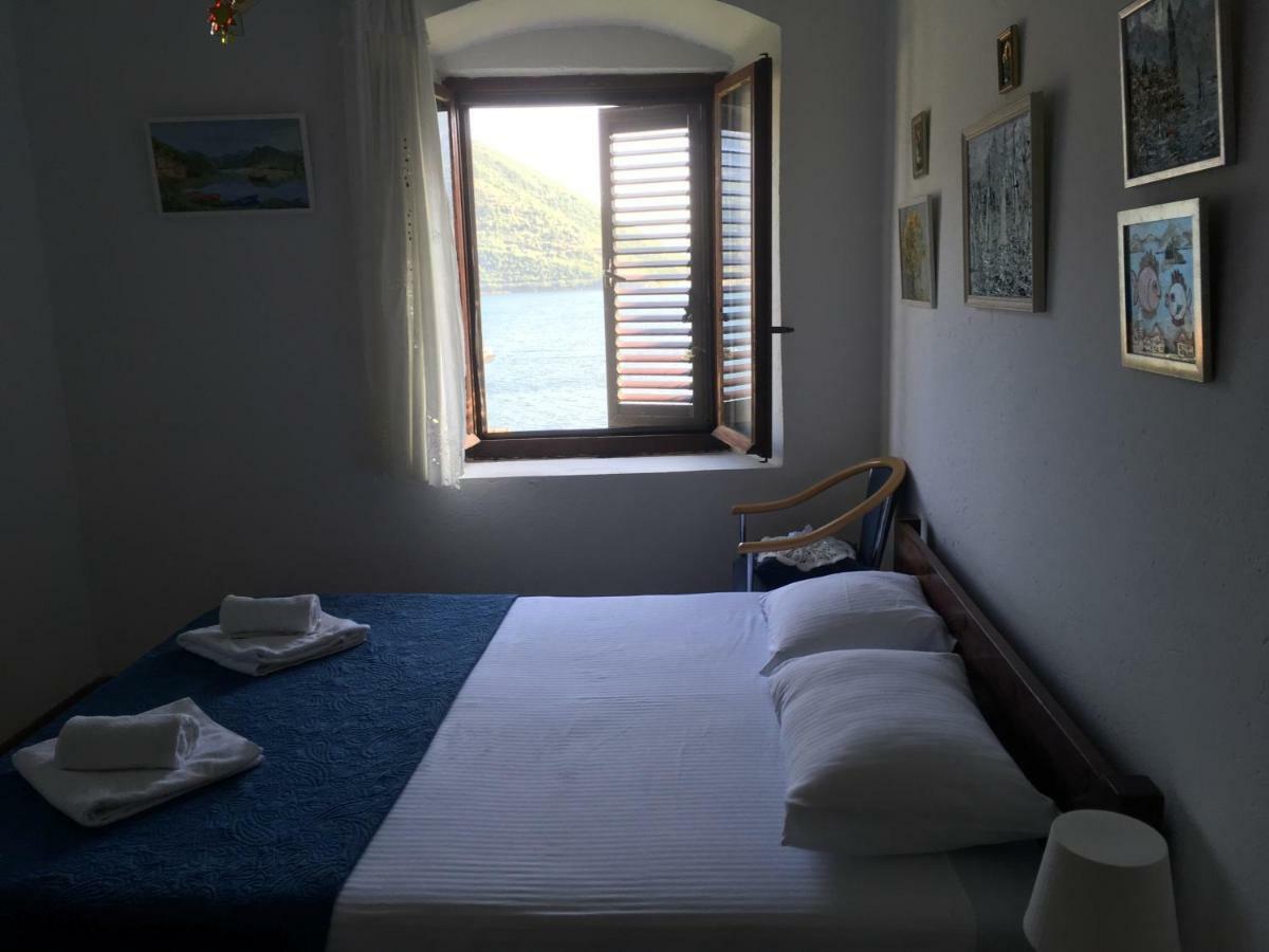 Be Happy In Perast Daire Dış mekan fotoğraf